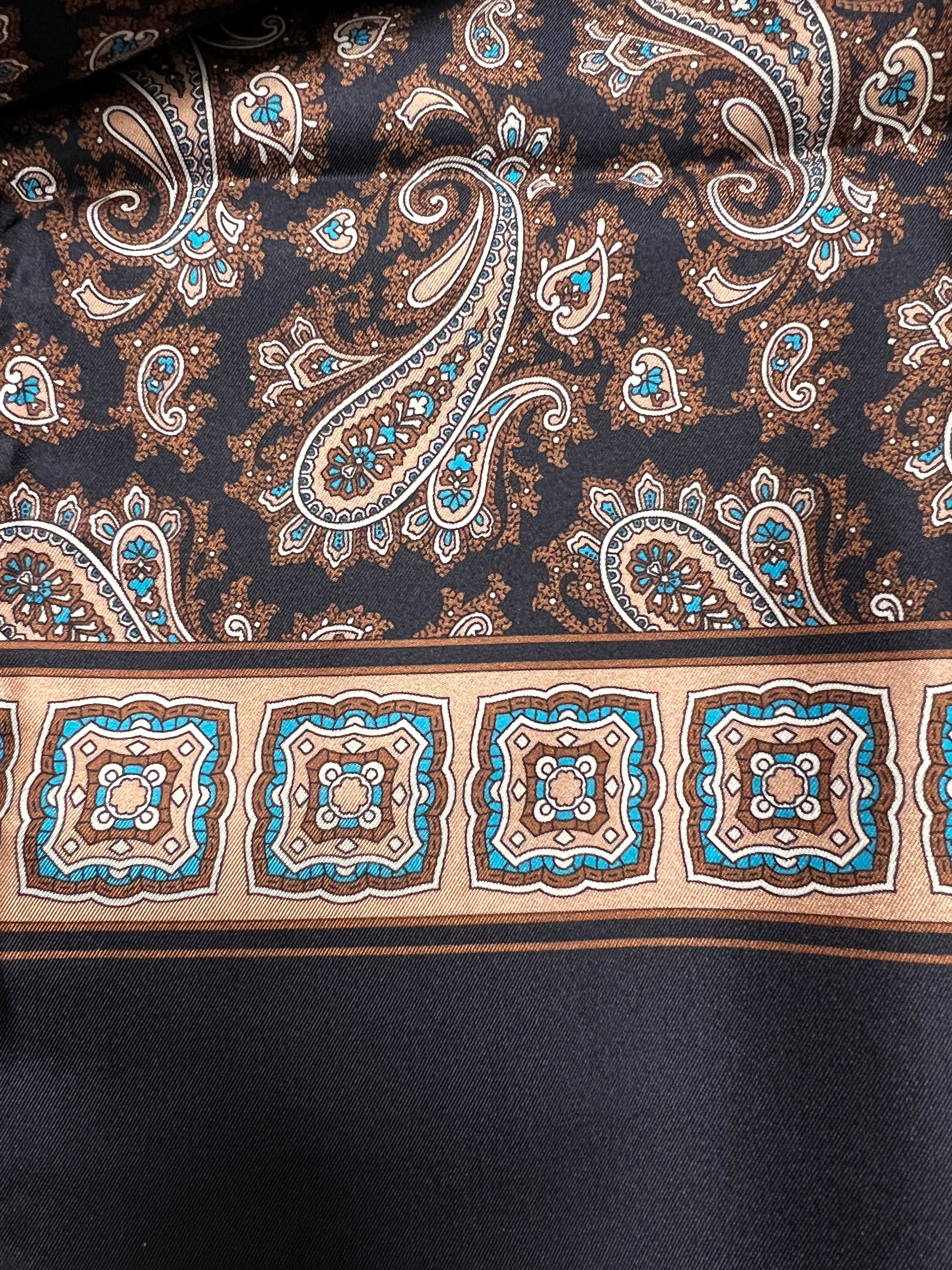 Sciarpa Uomo In Twill Di Pura Seta Di Gelso 33x180 Fantasia Cashmere - Cappelleria Bacca