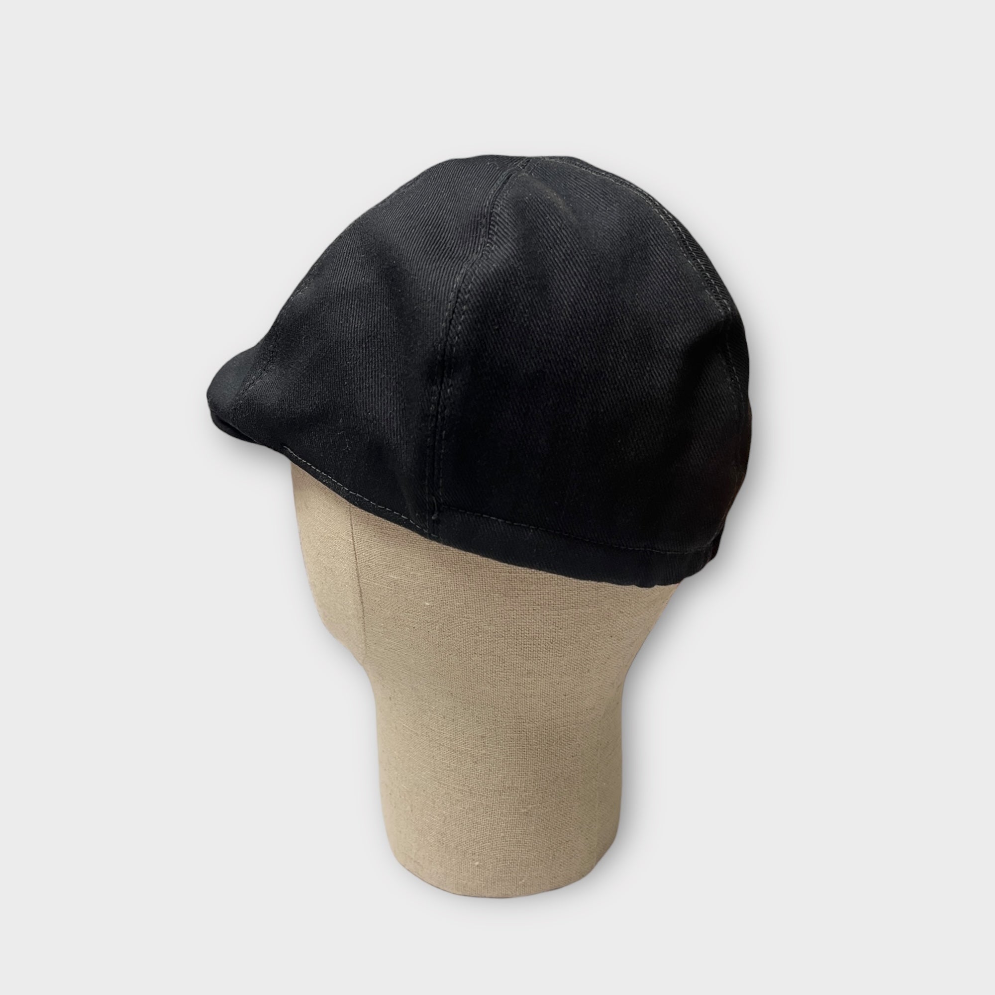 Coppola Invernale Becco In Cotone Nero Fodera in Pile - Cappelleria Bacca