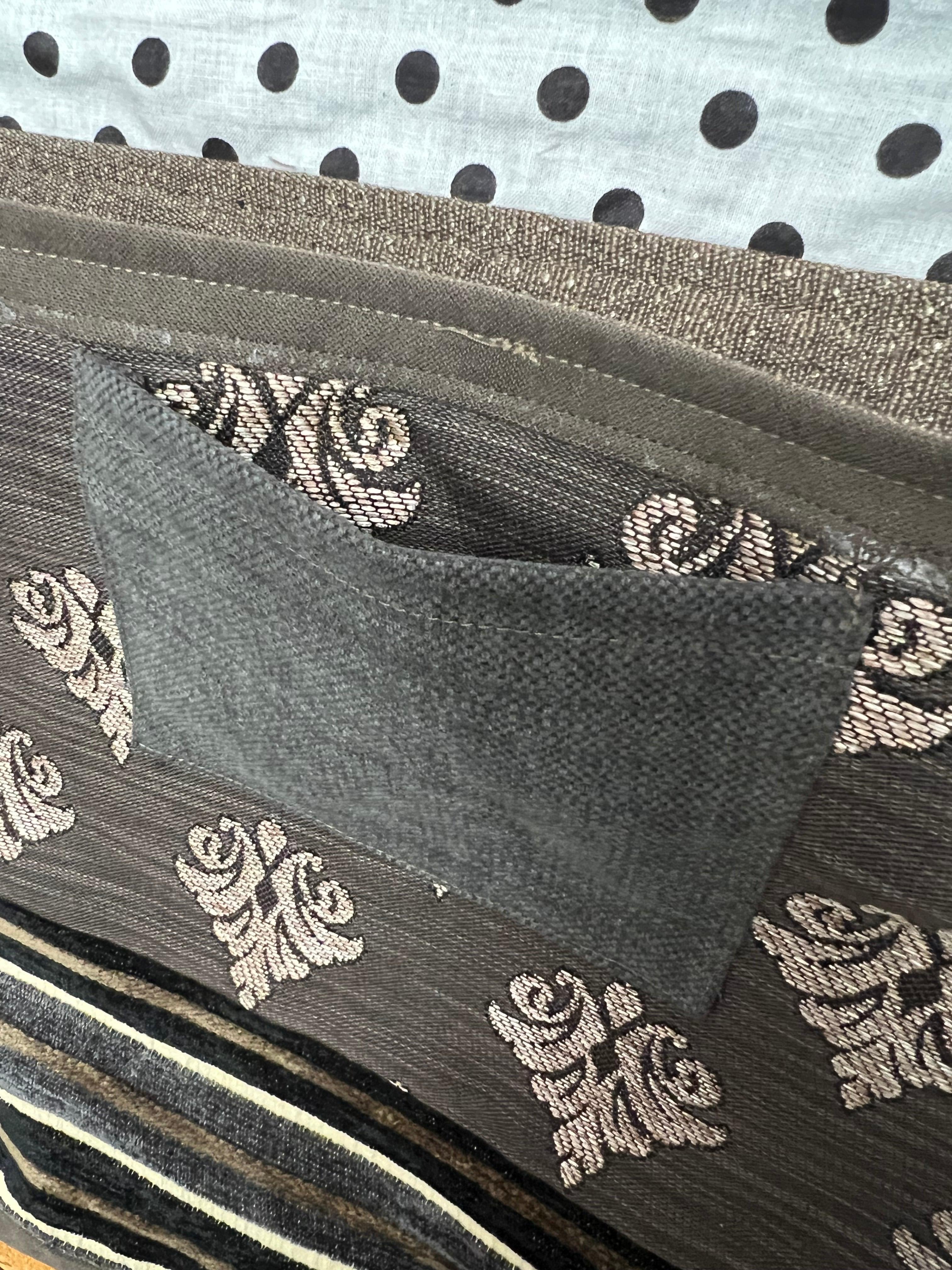 Borsa Patchwork Nera In Tessuto Damascato Fantasia