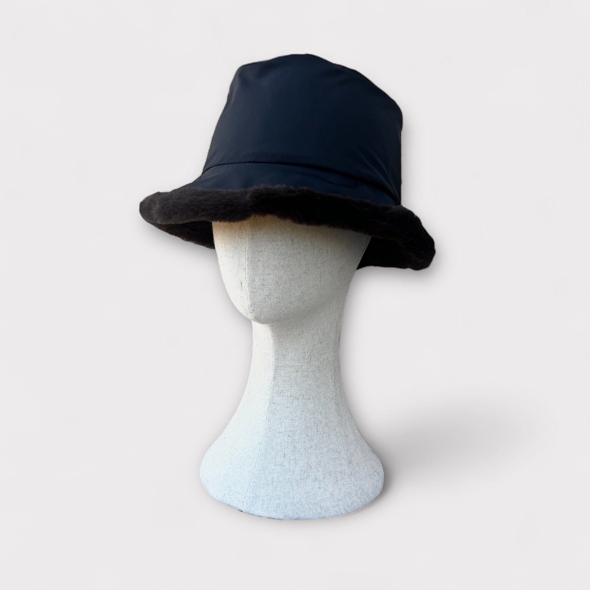 Cappello Donna Reversibile Eco Pelliccia-Tessuto - Cappelleria Bacca