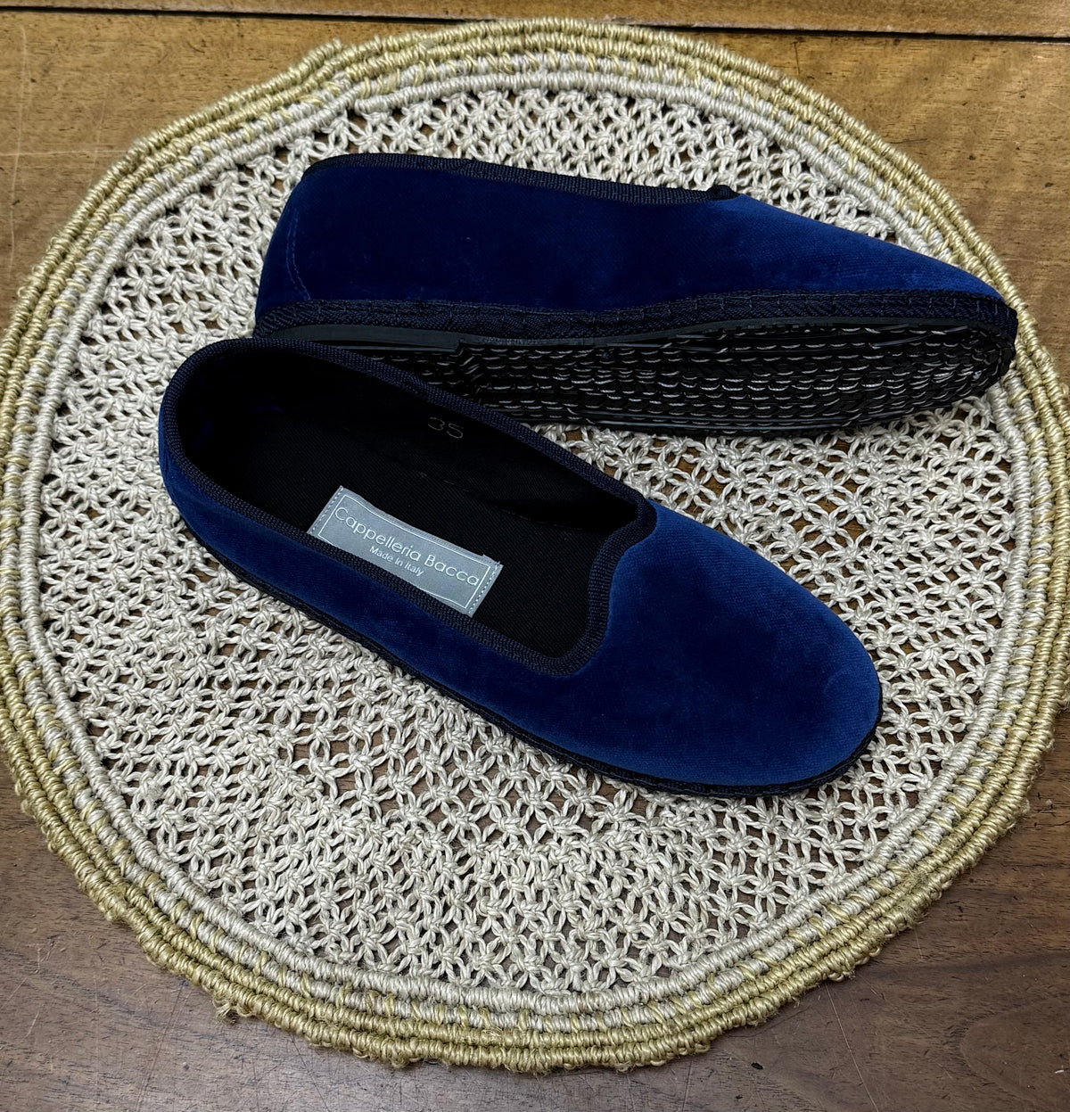 Friulane Originali In Velluto Blu Chiaro – Classiche, Eleganti, Fatte A Mano - Cappelleria Bacca