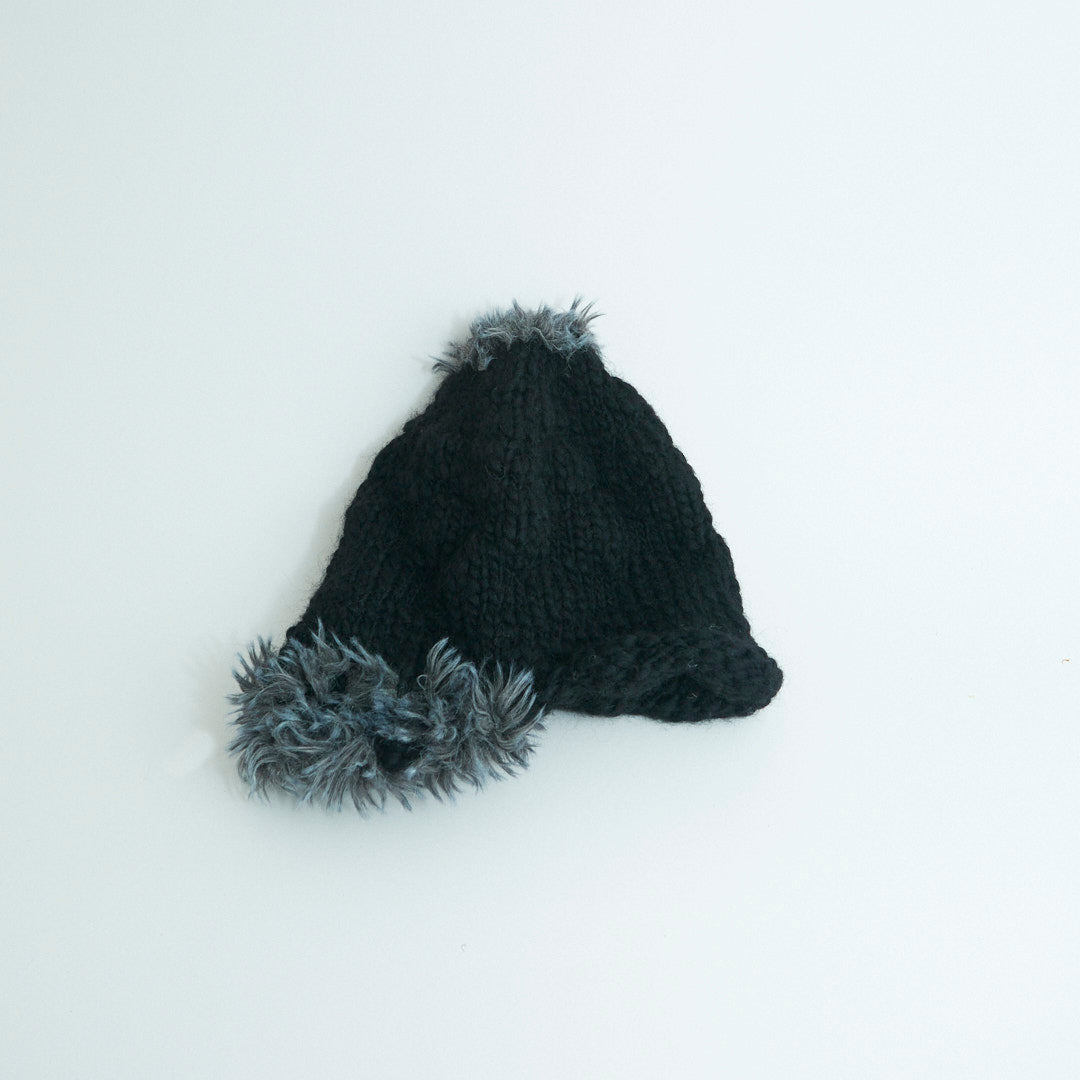 Berretto Beanie In Maglia Di Lana Handmade Con Dettagli In Eco Pelliccia