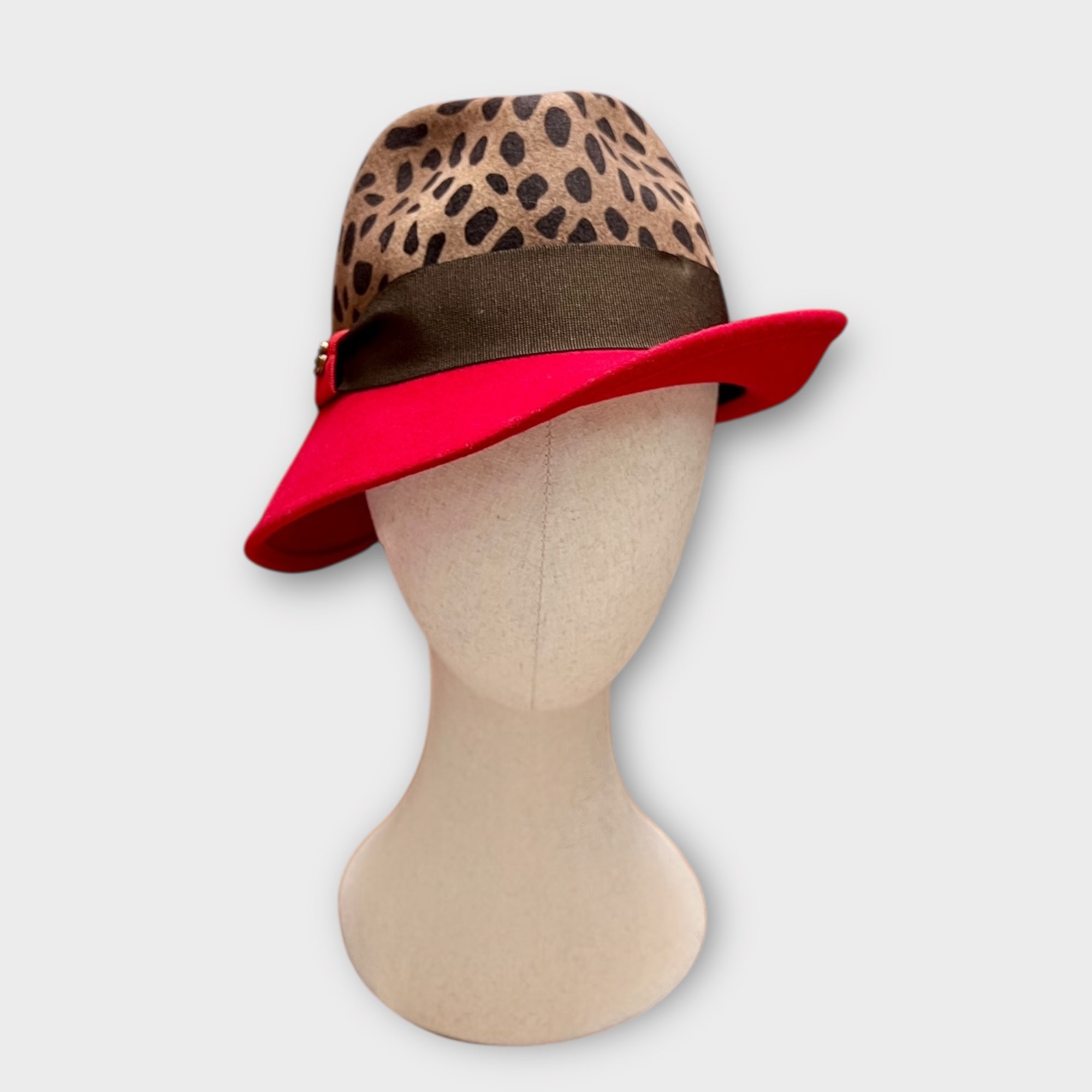Cappello In feltro Donna asimmetrico bicolor