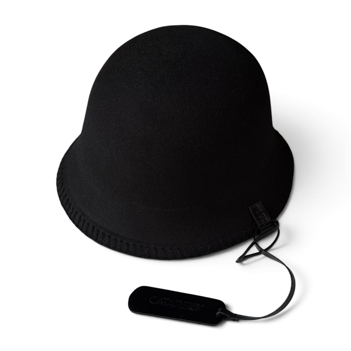 Cappello Donna Cloche in Feltro Di Lana Merino Idrorepellente E Pieghevole Con Laccetto In Pelle