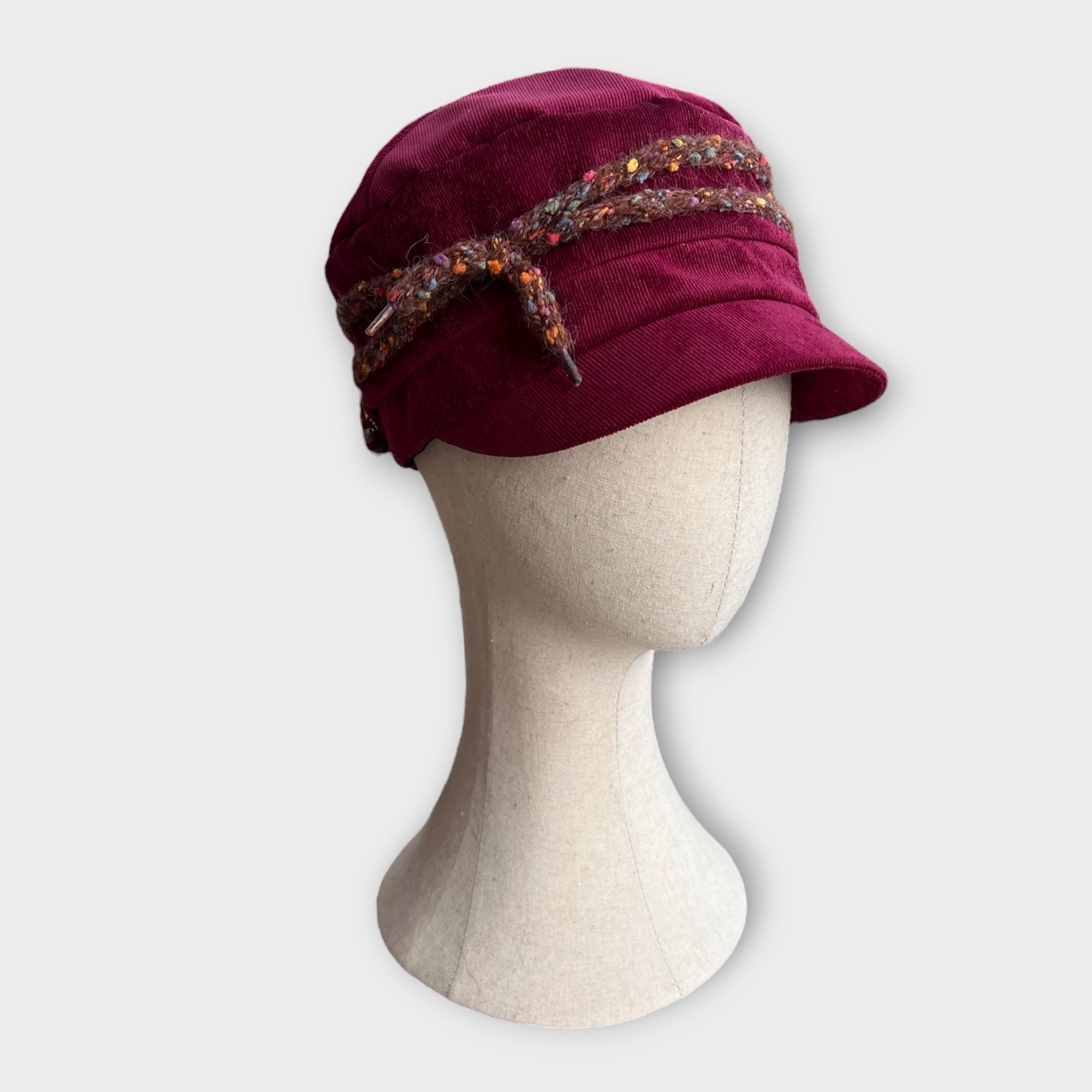 Berretto Donna In Velluto Con Visiera Con Cordino - Cappelleria Bacca