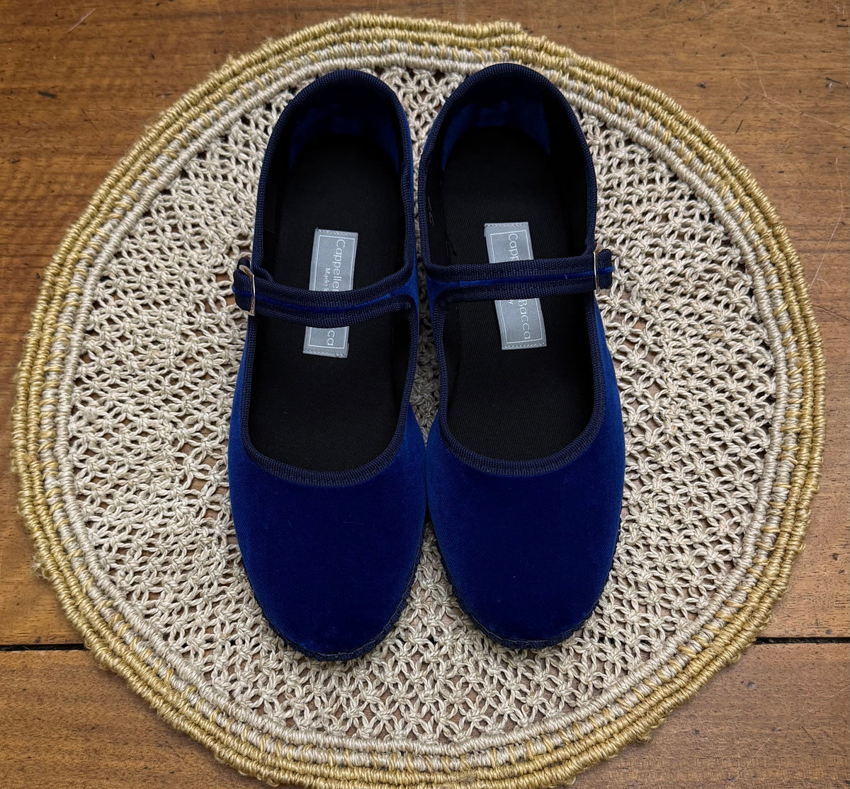 Friulane Originali Mary Jane In Velluto Blu Chiaro – Donna Con Fibbia E Cinturino Regolabile