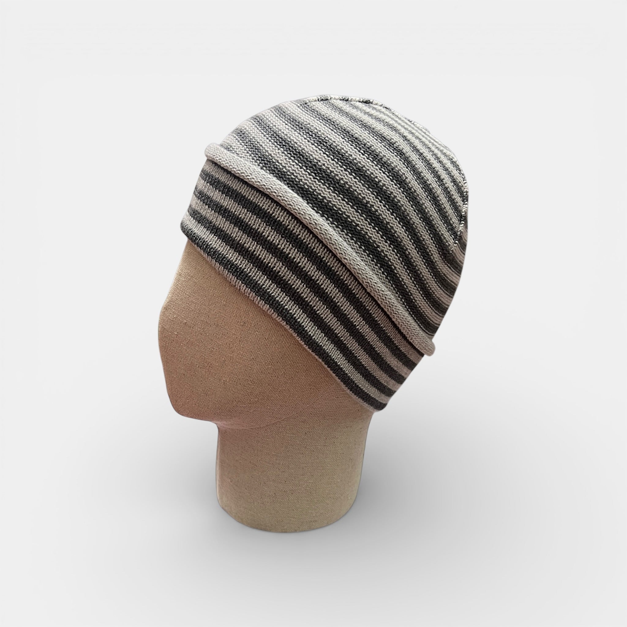 Berretto Beanie Cascante in Cotone Organico a Righe Unisex - Cappelleria Bacca