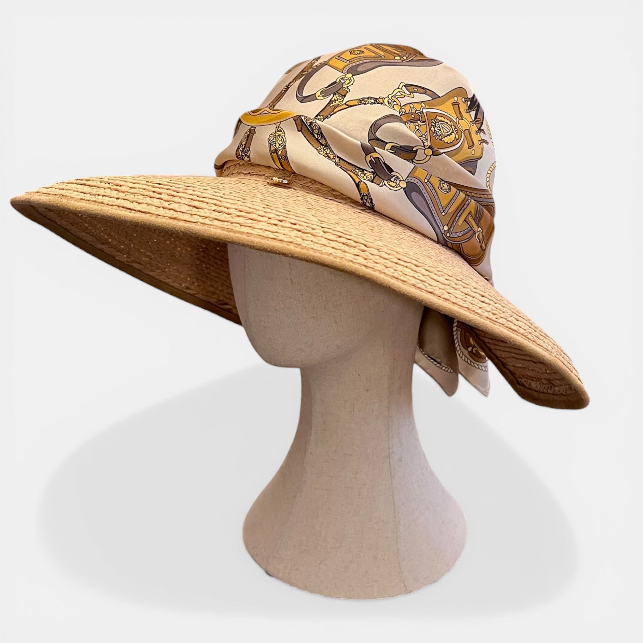 Cappello Visiera Da Donna in Raffia Con Foulard In Seta - Cappelleria Bacca