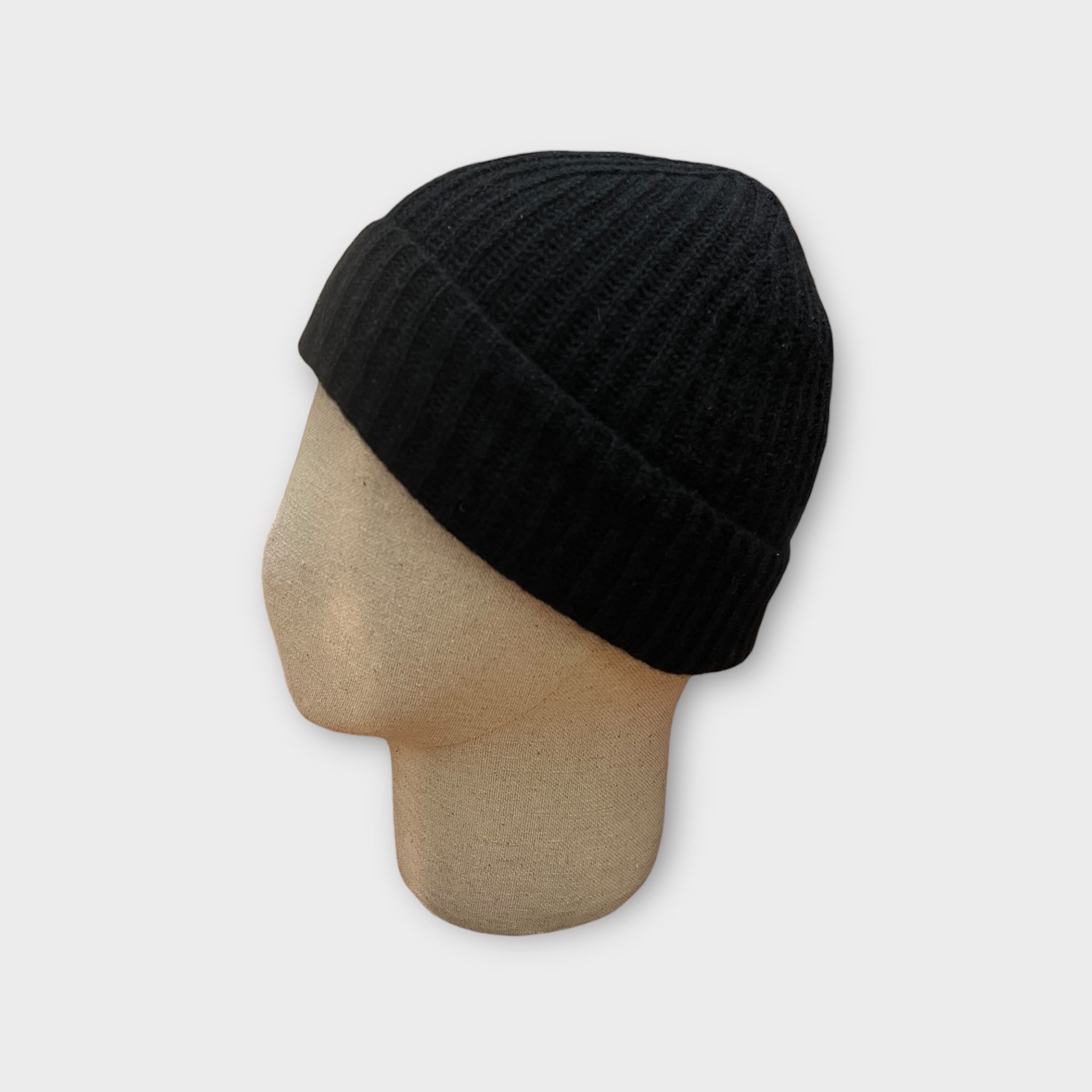 Berretto Con risvolto In Puro Cashmere Nero - Cappelleria Bacca