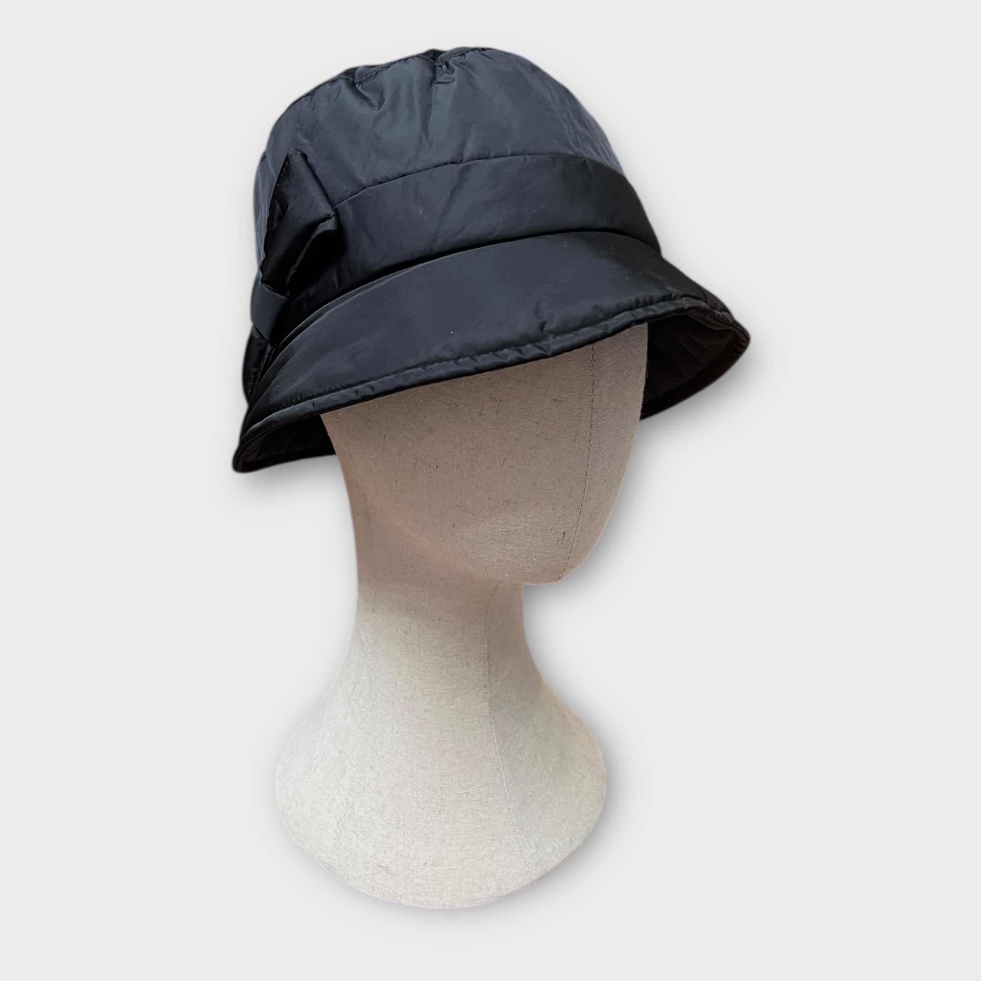 Cappello Donna Bucket Impermeabile Invernale Con Fiocco