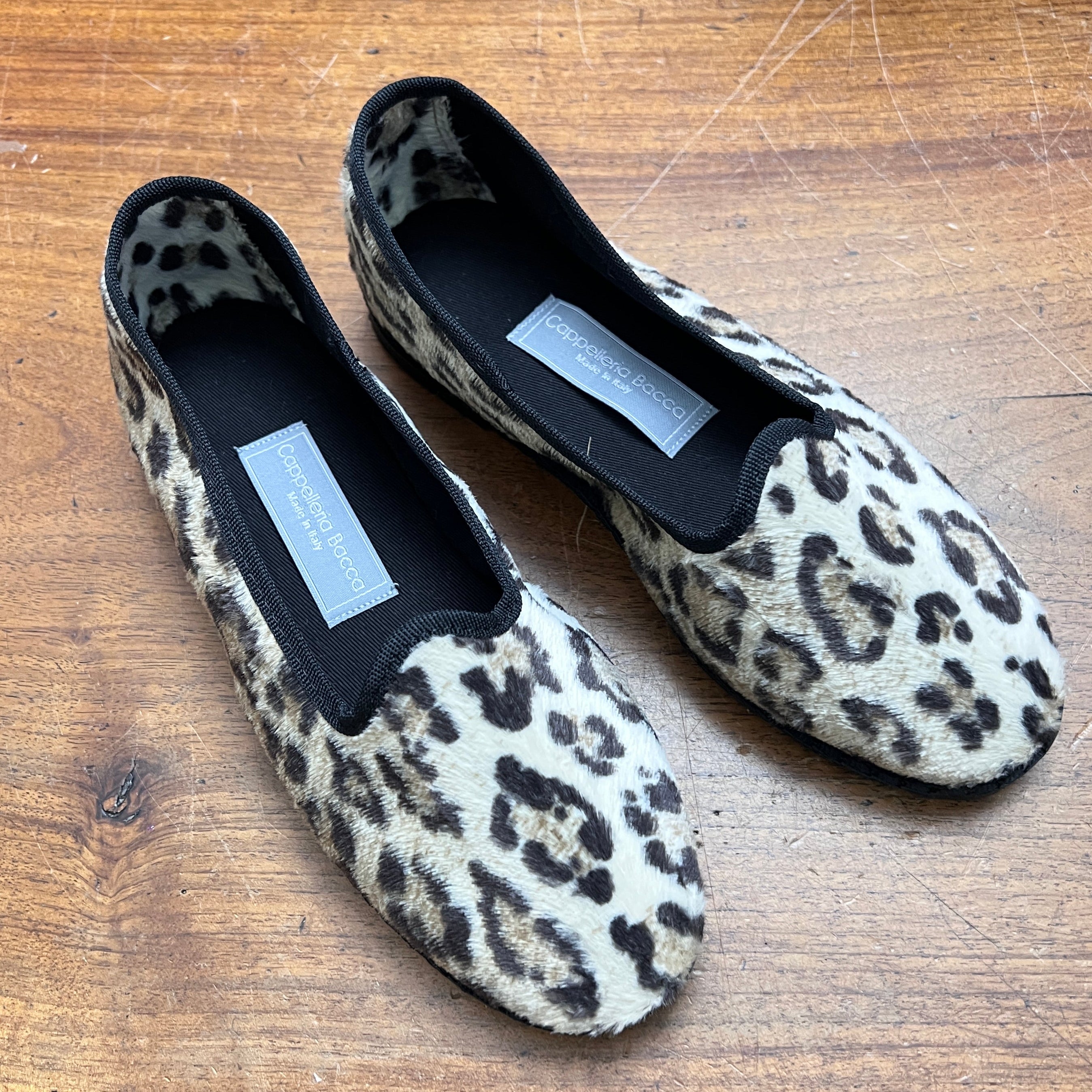 Friulane Originali In Velluto Animalier Maculato - Scarpe Artigianali Fatte A Mano - Cappelleria Bacca