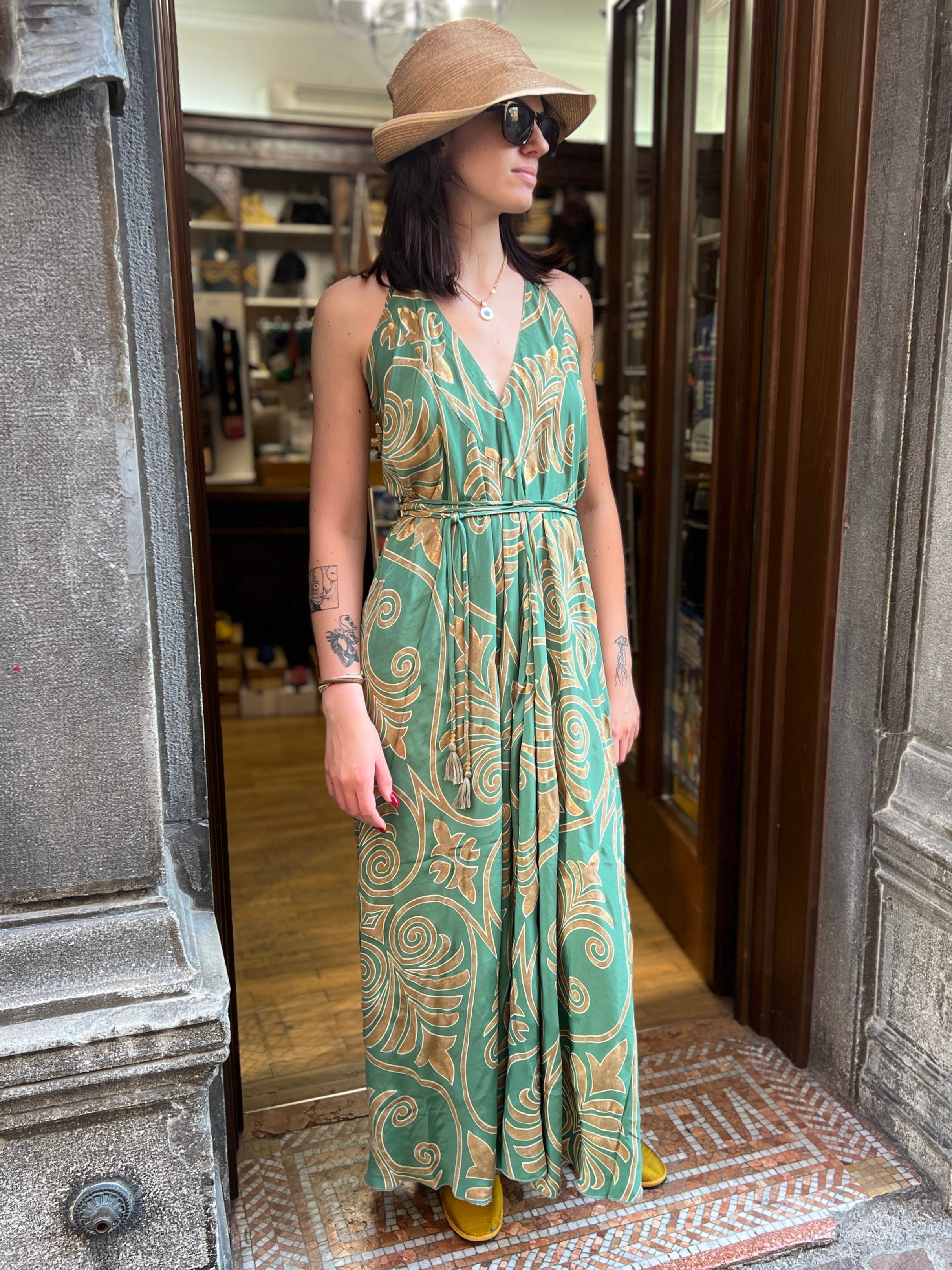 Abito In Seta Lungo Verde Oro Con Incrocio