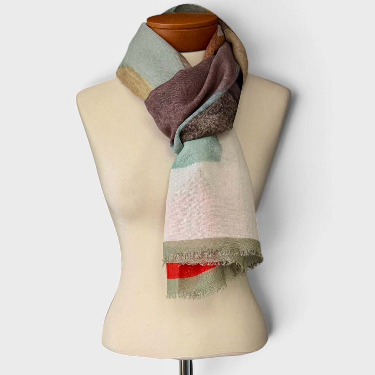 Sciarpa Morbida Invernale In Tessuto Di Pura Lana Motivo Tulipano 55x190 cm - Cappelleria Bacca