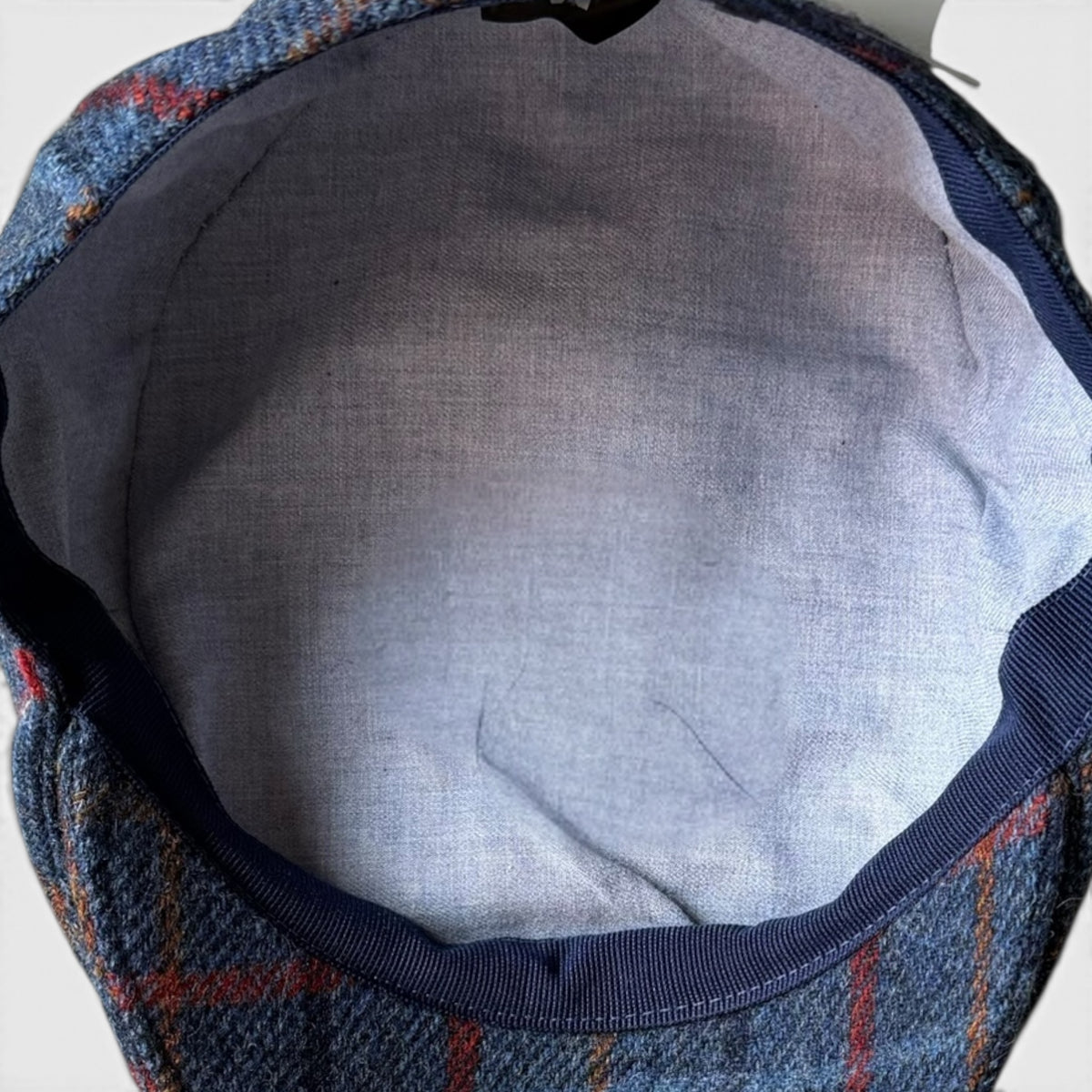 Coppola Invernale In Pura Lana Blu Scozzese - Cappelleria Bacca