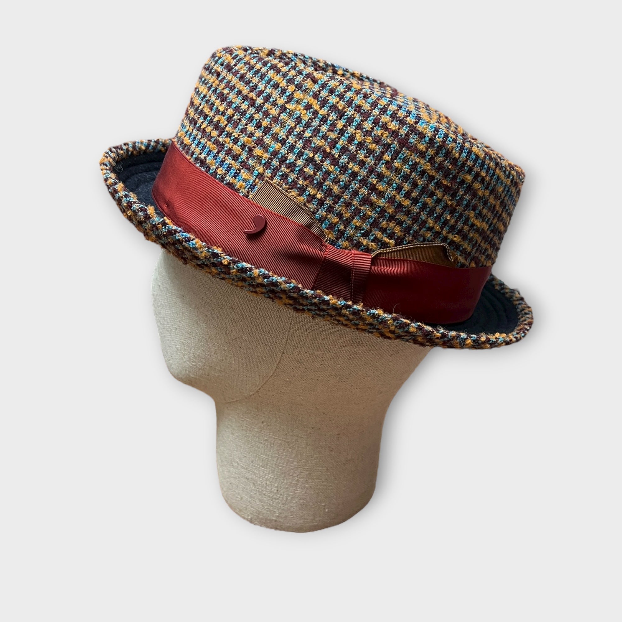 Cappello Pork Pie Diamante In Tessuto di Lana Alfonso D'Este