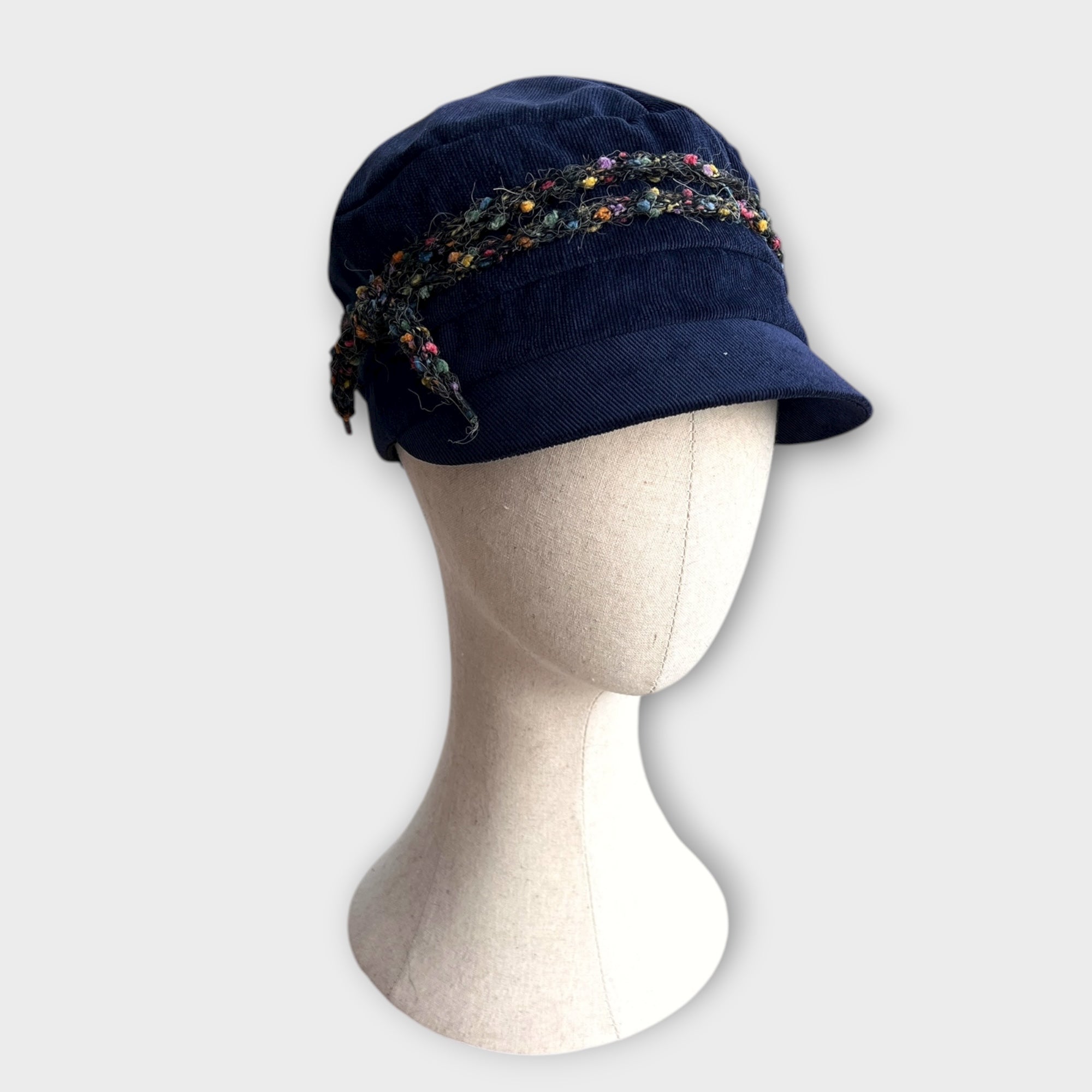 Berretto Donna In Velluto Con Visiera Con Cordino - Cappelleria Bacca