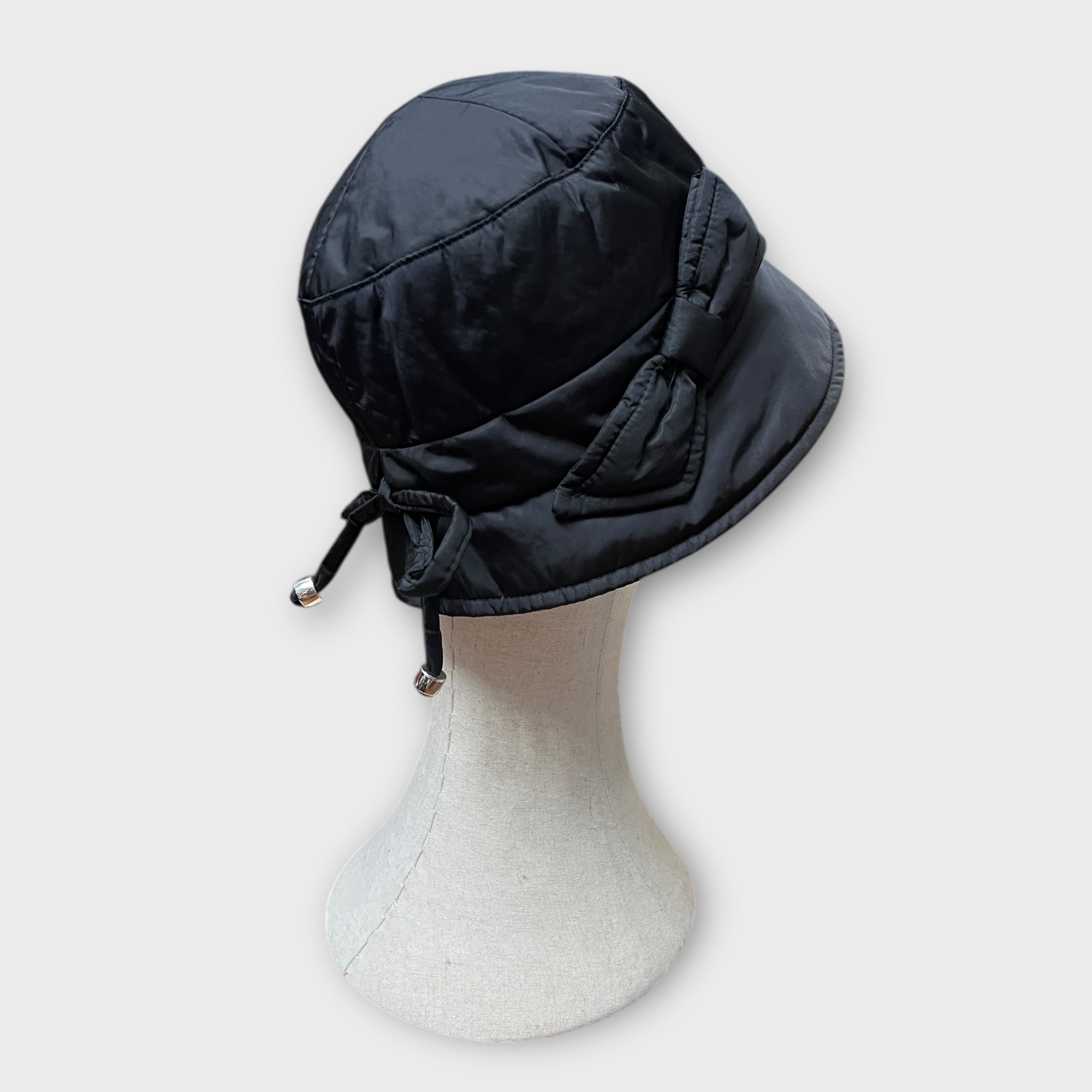 Cappello Donna Bucket Impermeabile Invernale Con Fiocco