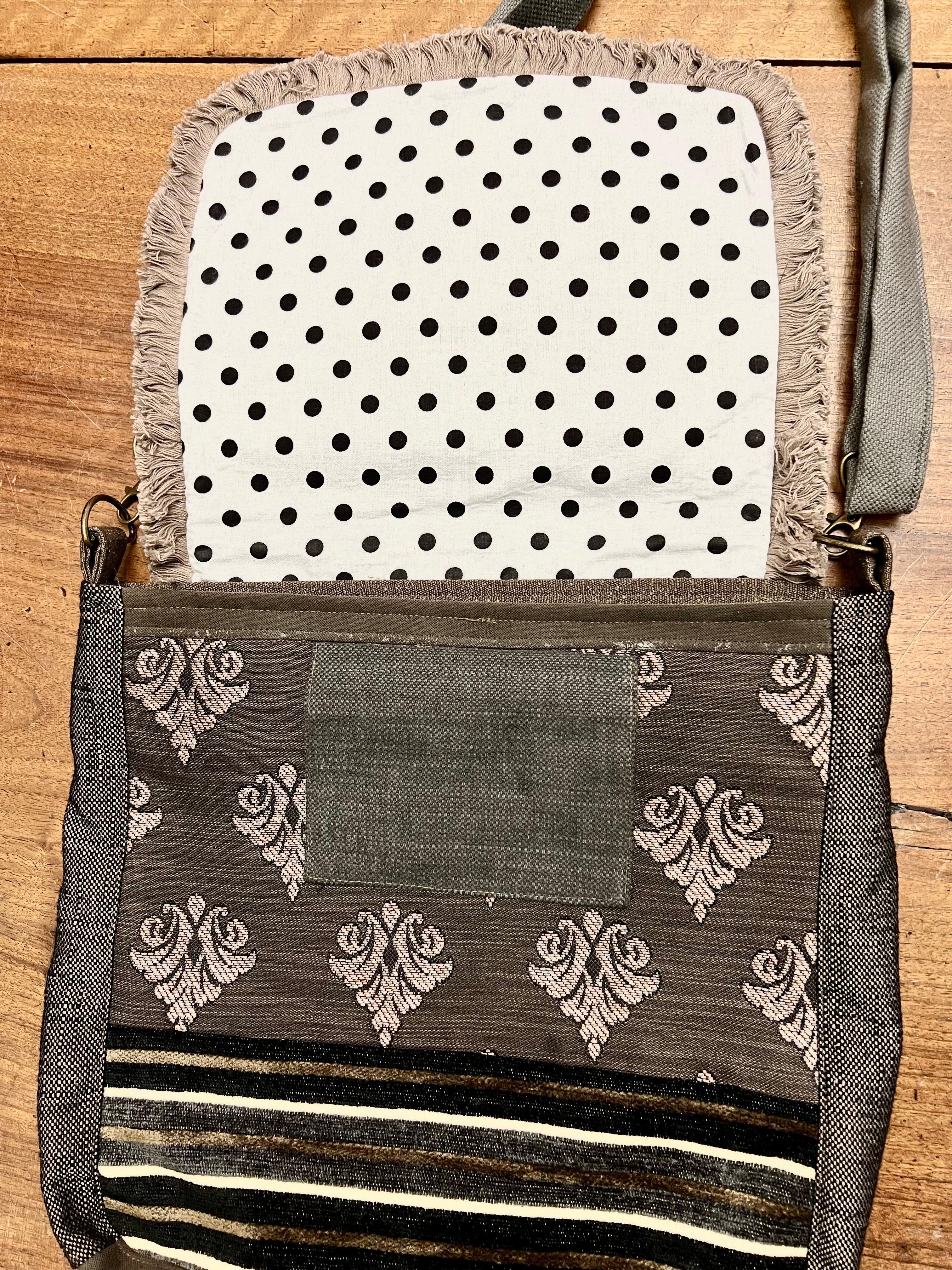 Borsa Patchwork Nera In Tessuto Damascato Fantasia