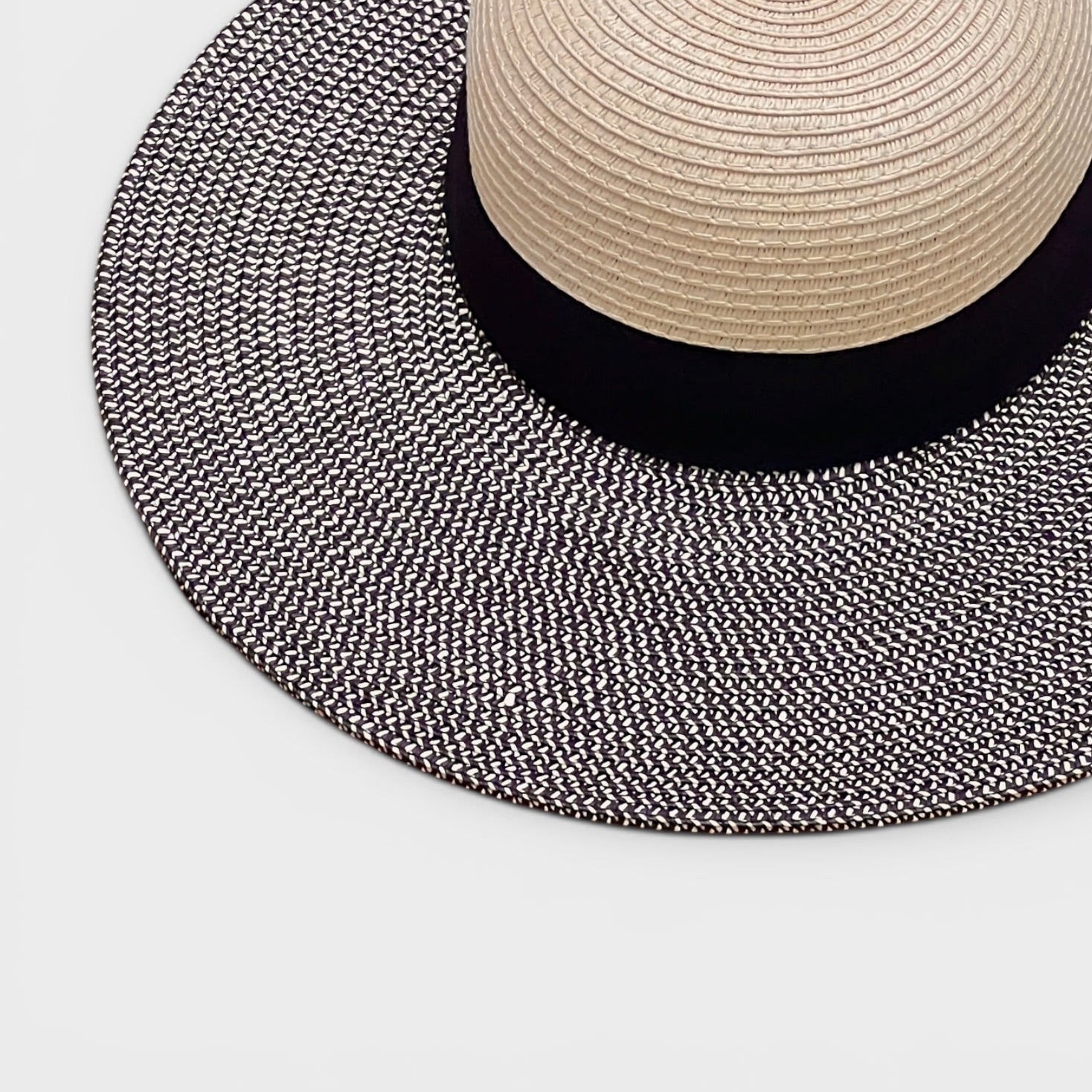 Cappello Da Donna Estivo Ala Larga in Paglia Naturale Papier Bicolor Nastro  Nero