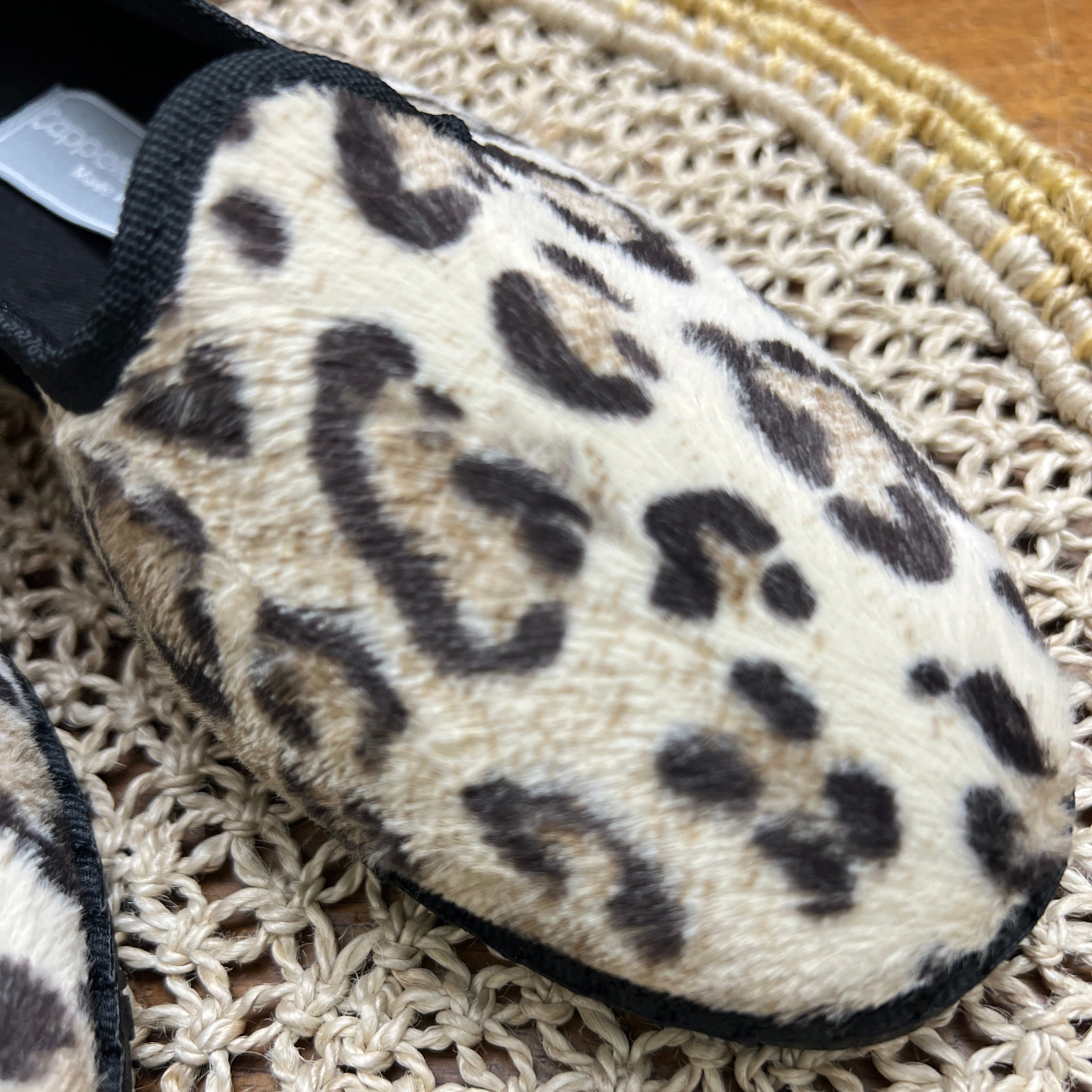 Friulane Originali In Velluto Animalier Maculato - Scarpe Artigianali Fatte A Mano - Cappelleria Bacca