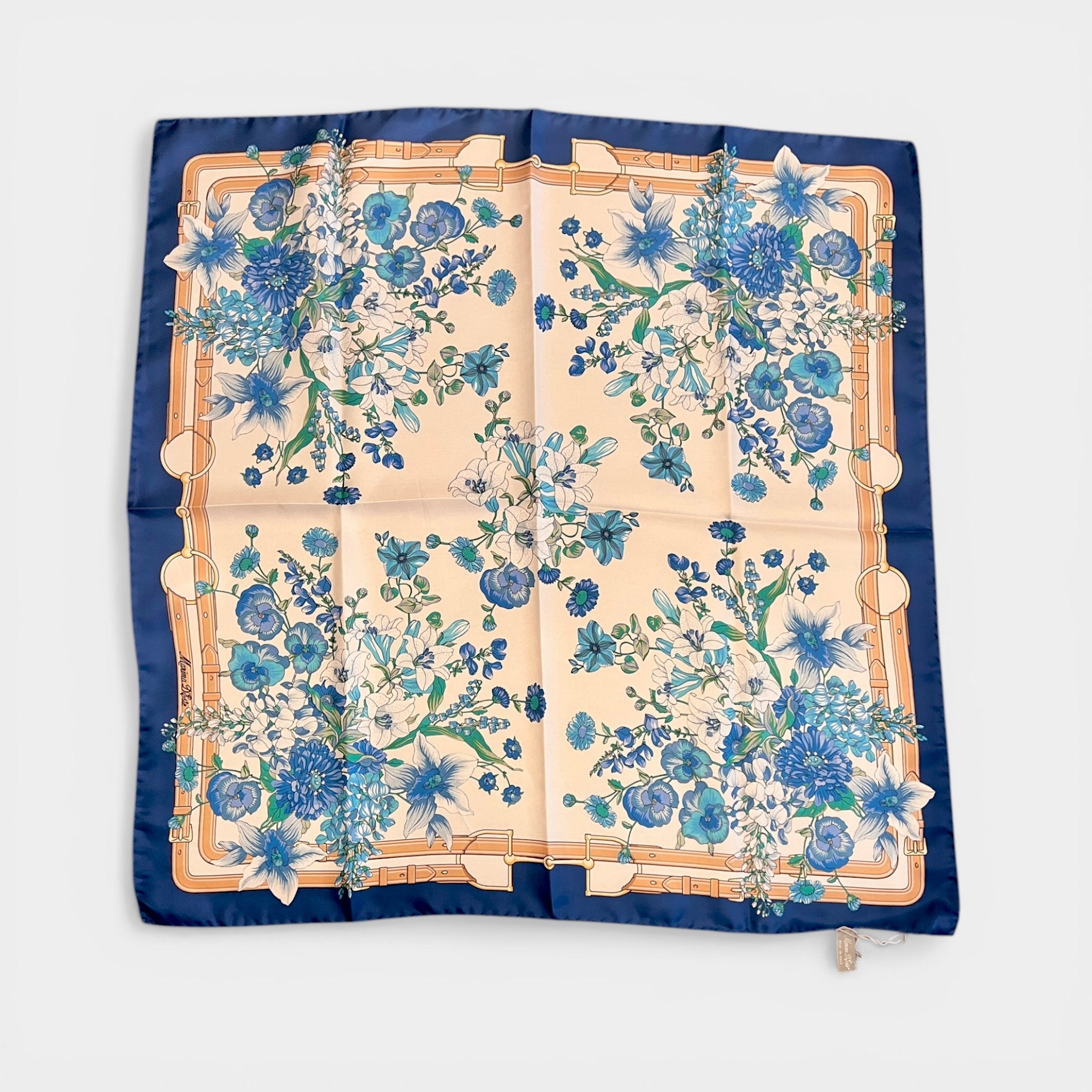 Foulard in Twill di Pura Seta Motivo Floreale 70x70 cm - Cappelleria Bacca