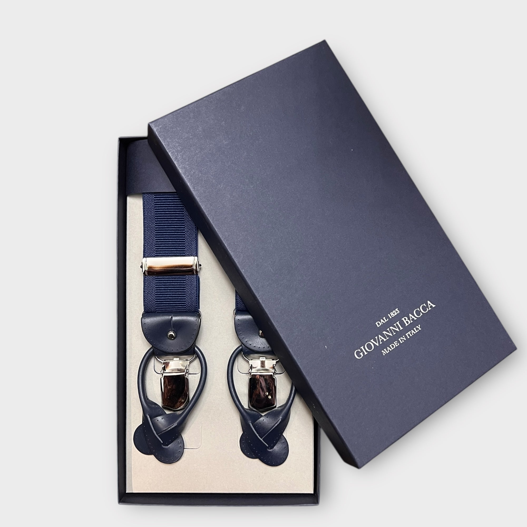 Bretelle Larghe Elastiche Blu Operato Con Asola In Pelle - Cappelleria Bacca