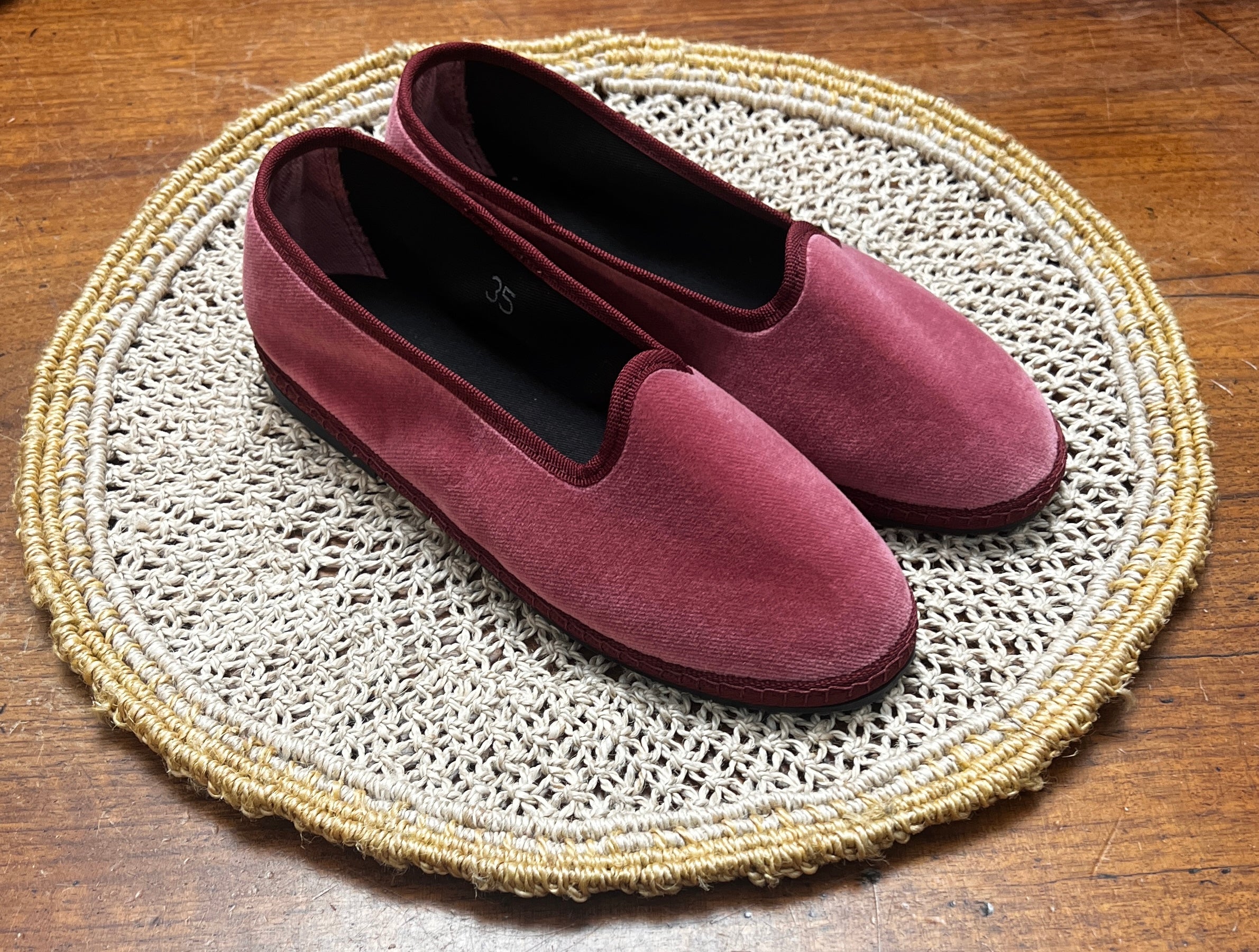 Friulane Originali In Velluto Rosa Antico – Scarpe Da Donna Fatte A Mano In Friuli - Cappelleria Bacca