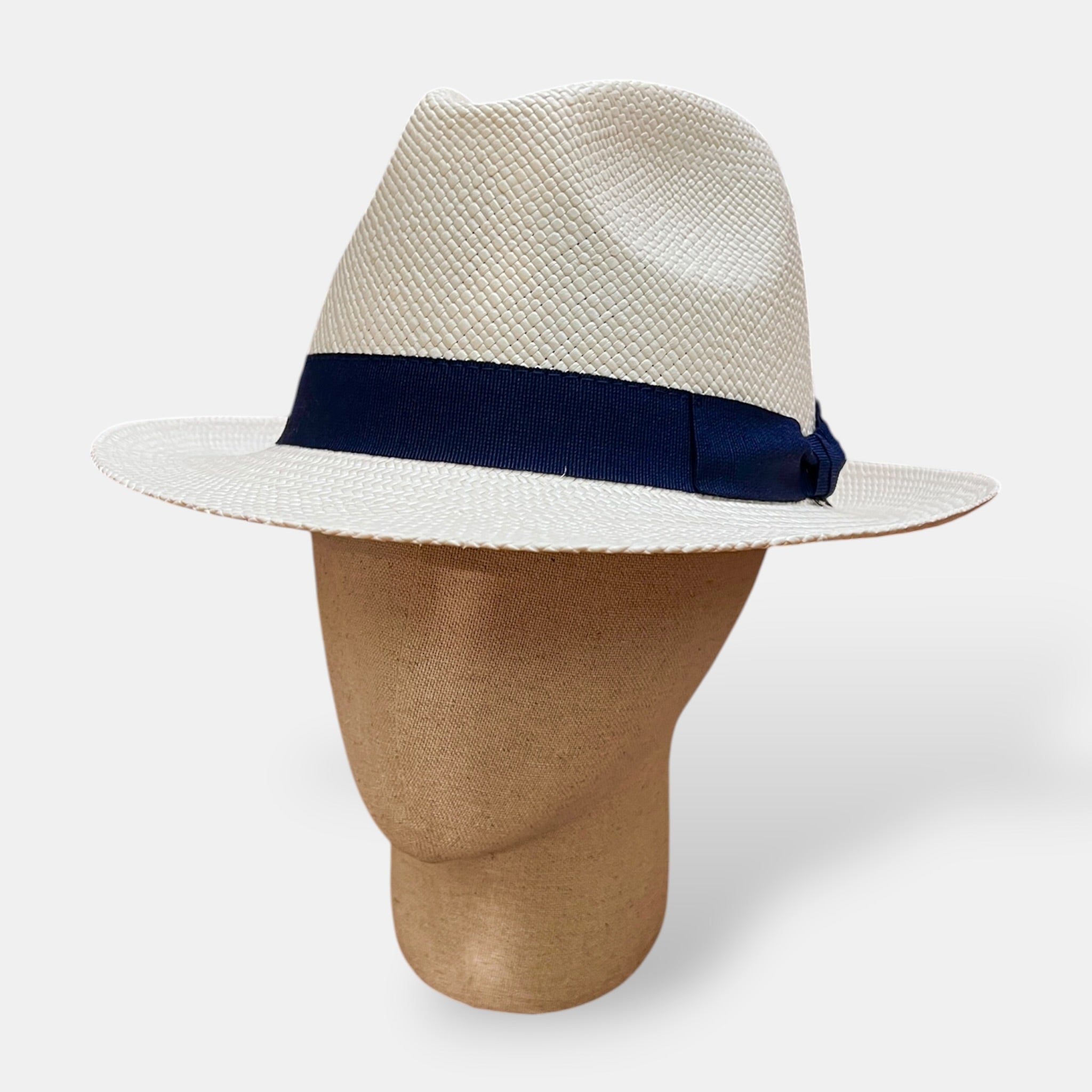Cappello Panama Originale In Paglia Toquilla  Sbiancato con Nastro Blu - Cappelleria Bacca