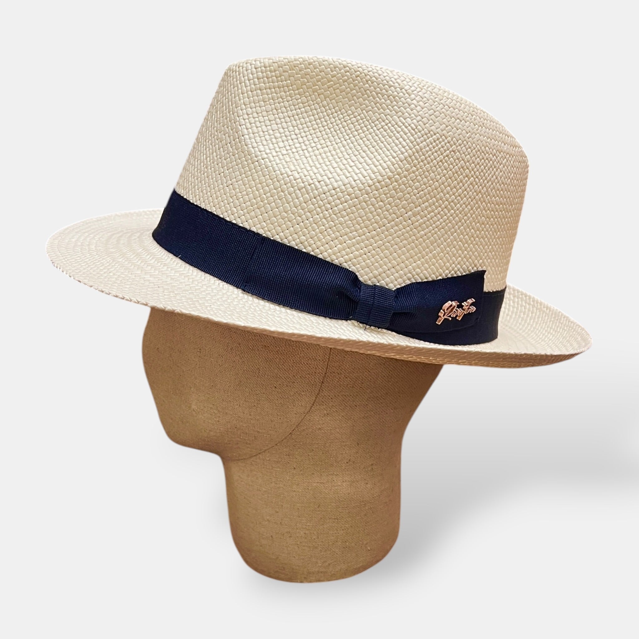 Cappello Panama Originale In Paglia Toquilla  Sbiancato con Nastro Blu - Cappelleria Bacca