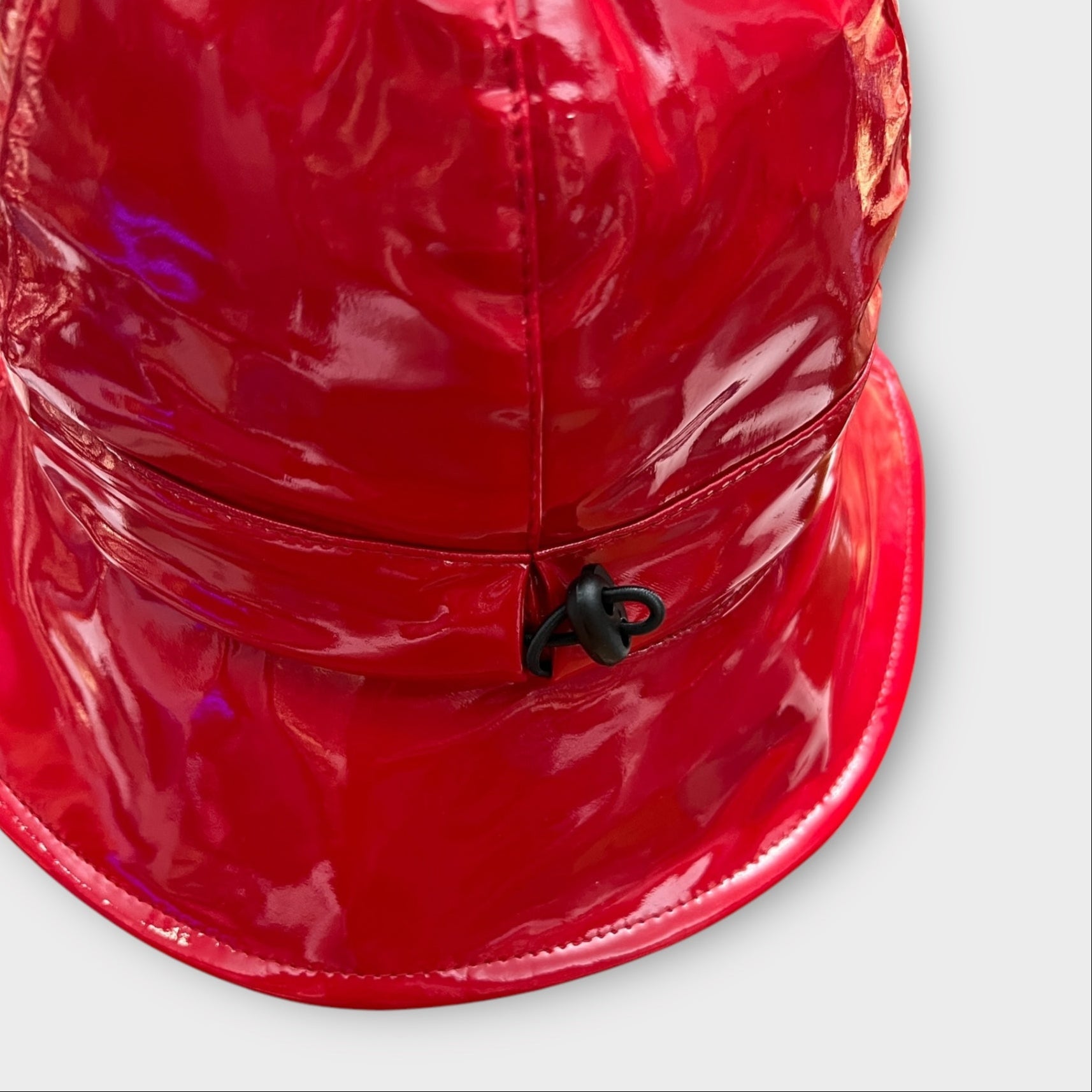 Cappello Donna Impermeabile Vernice