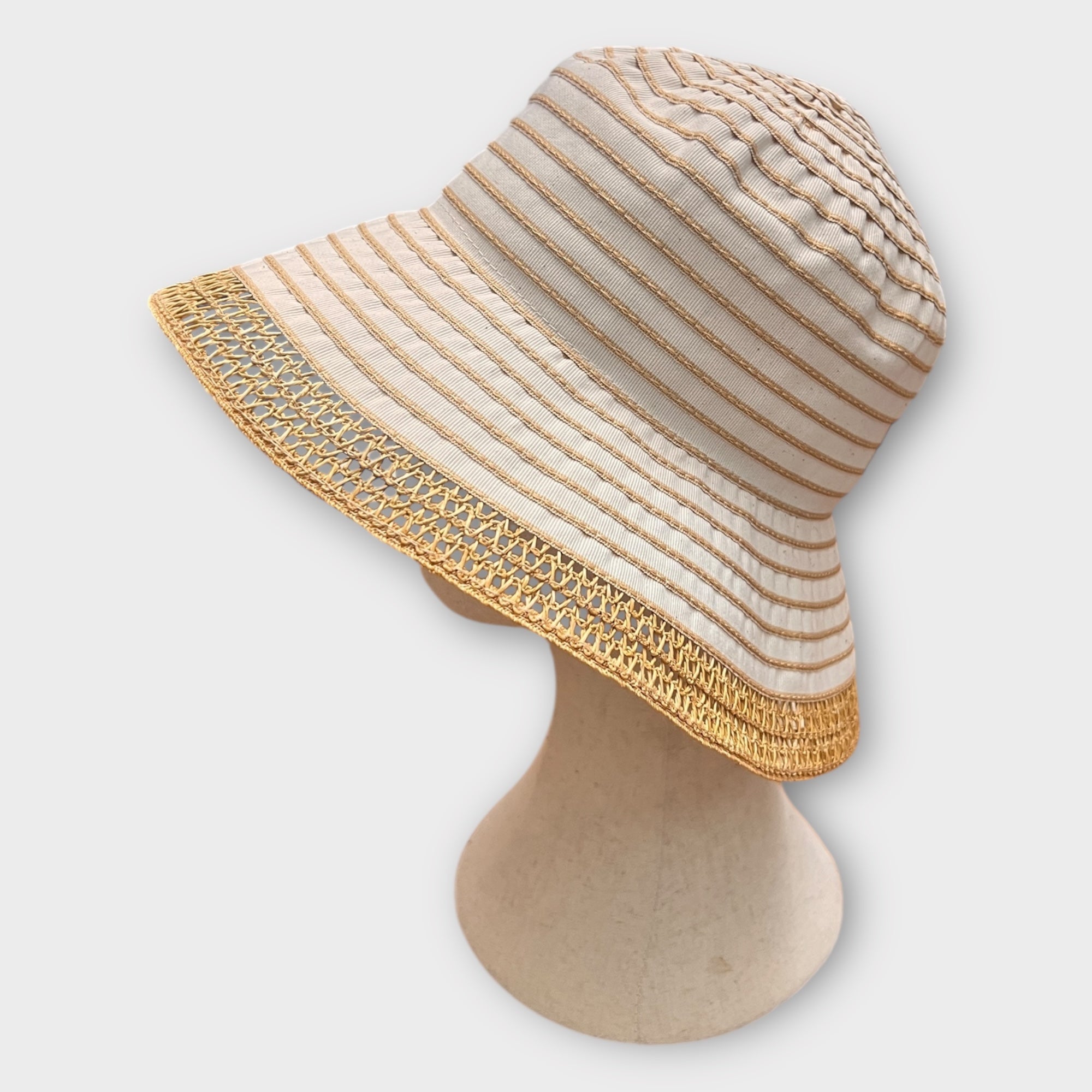 Cappello Estivo In Tessuto Rigato Bordo Paglia Grevi