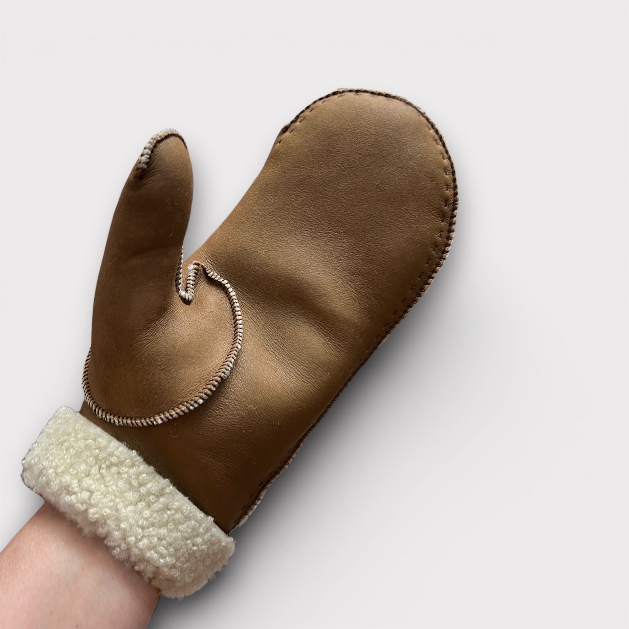 Moffole In Shearling Montone Nichols