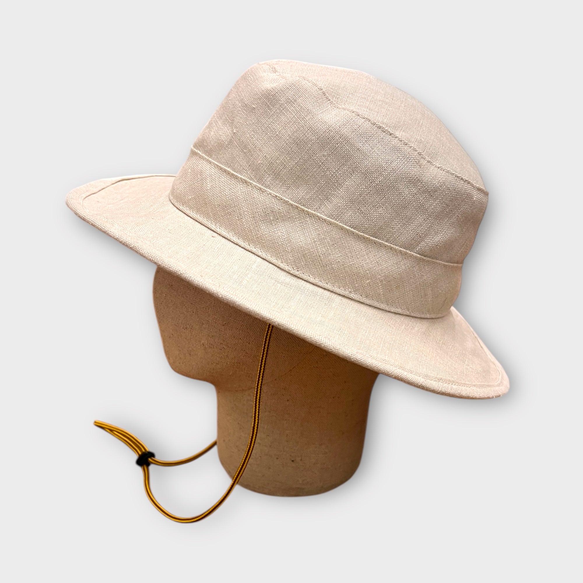 Cappello Estivo Ala Media Con Laccetto