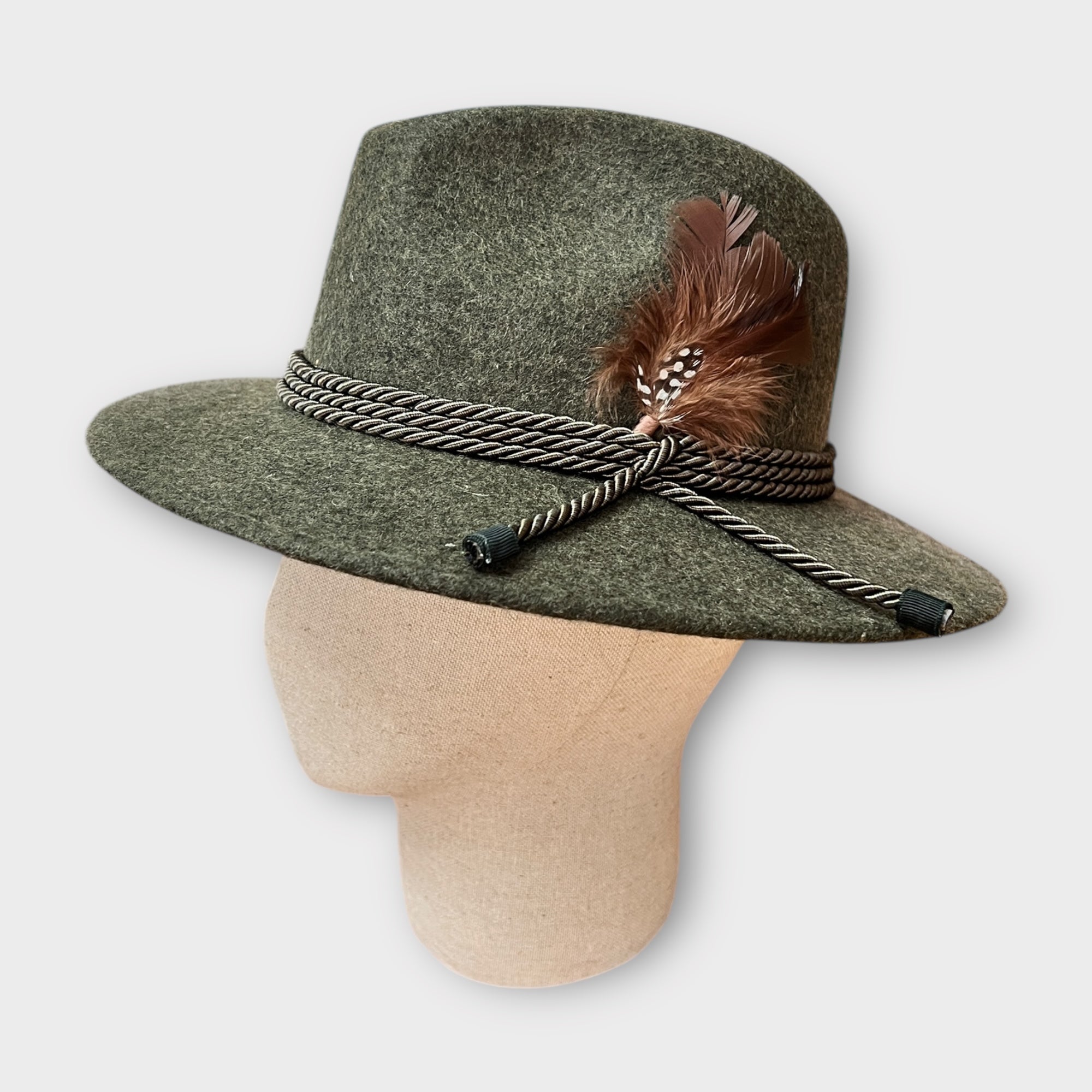 Cappello Tirolese In Feltro Di Lana Cordone In Seta e Piuma - Cappelleria Bacca