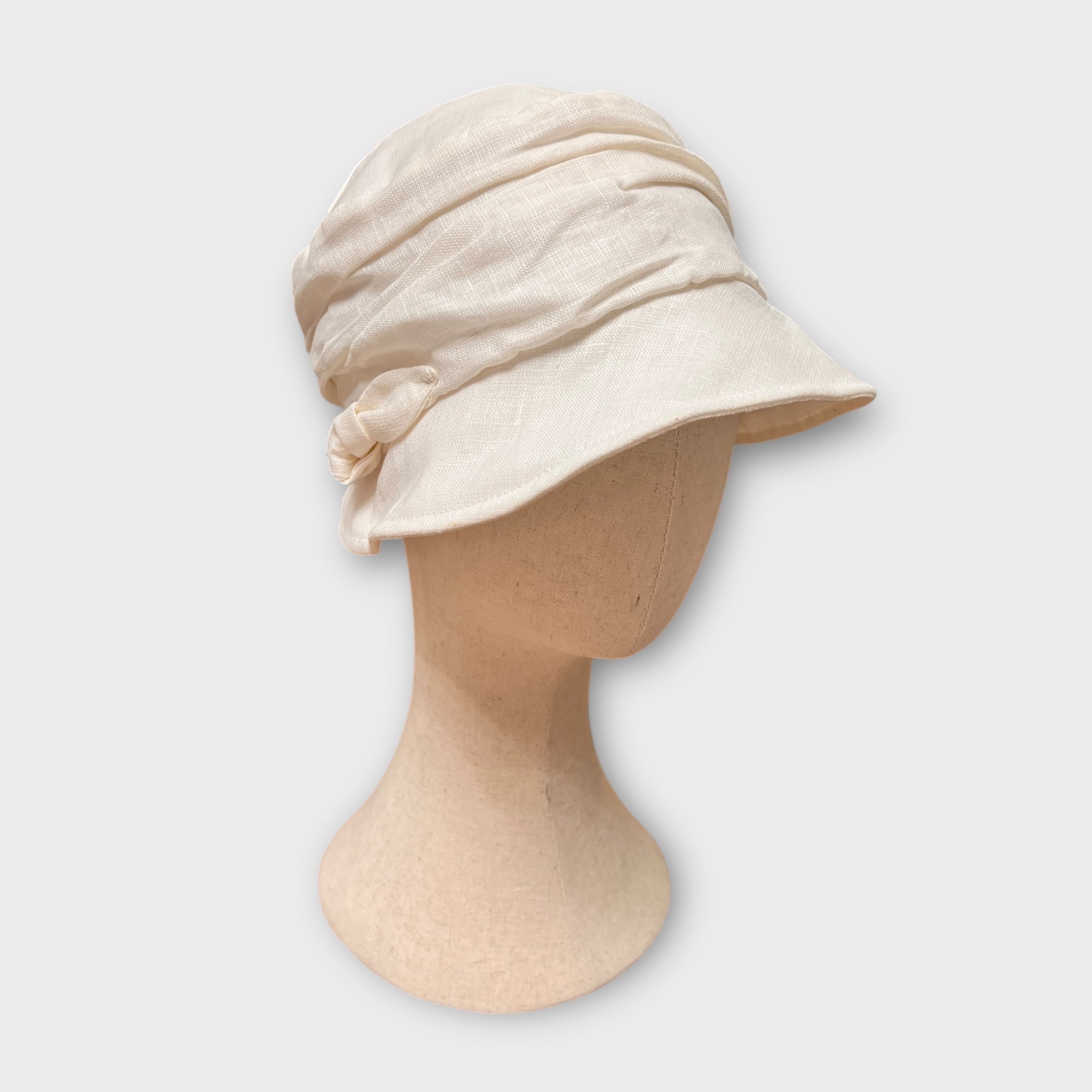 Cappello Cloche Da Donna In puro Lino - Cappelleria Bacca