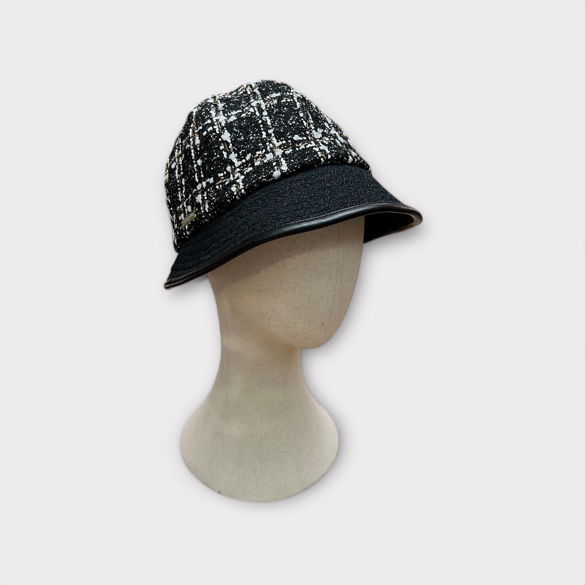 Cappello da donna cloche in tessuto boucle'
