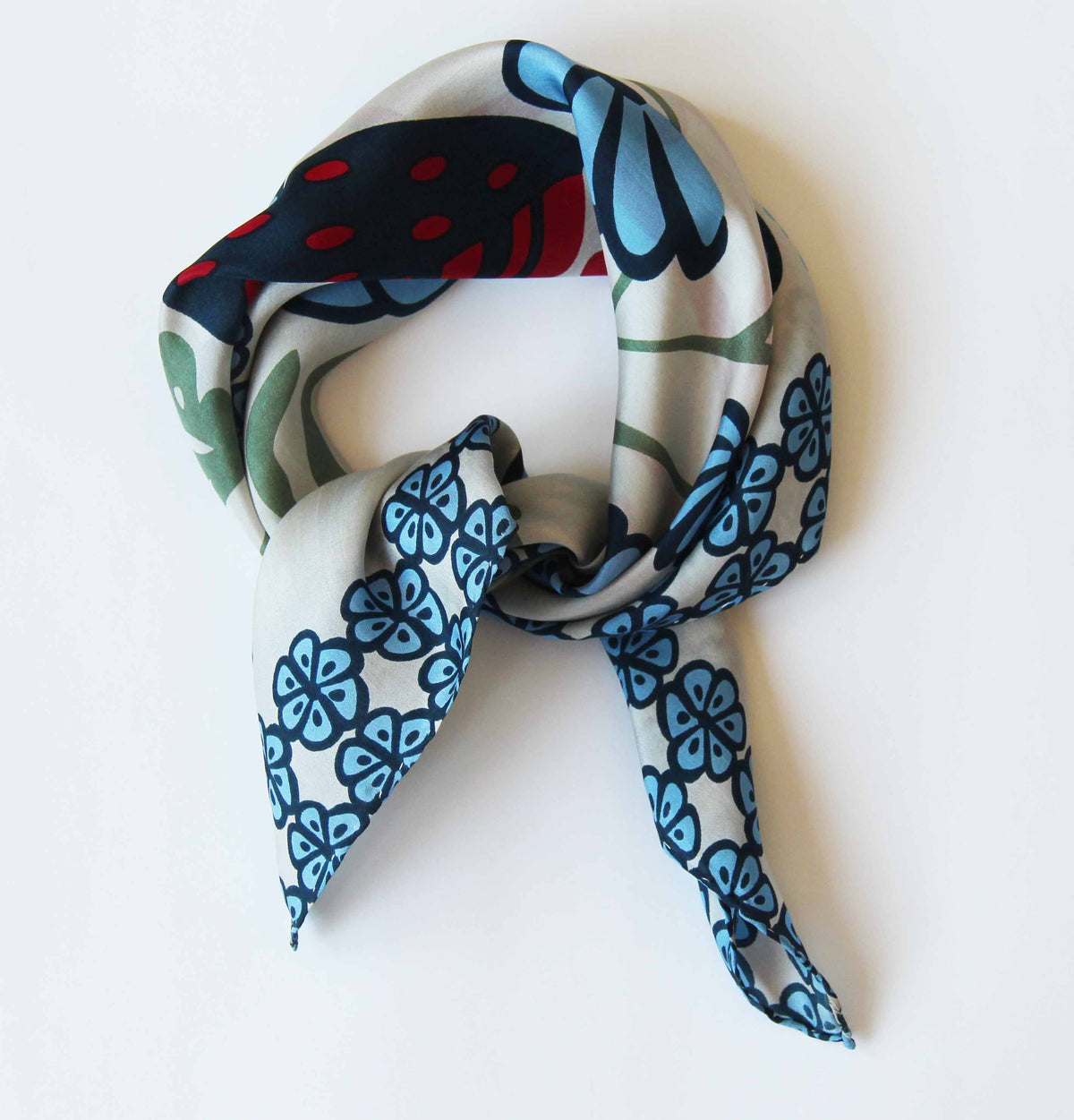 Foulard in Pura Seta 50x50 cm Alice In Scatola Vintage - Cappelleria Bacca
