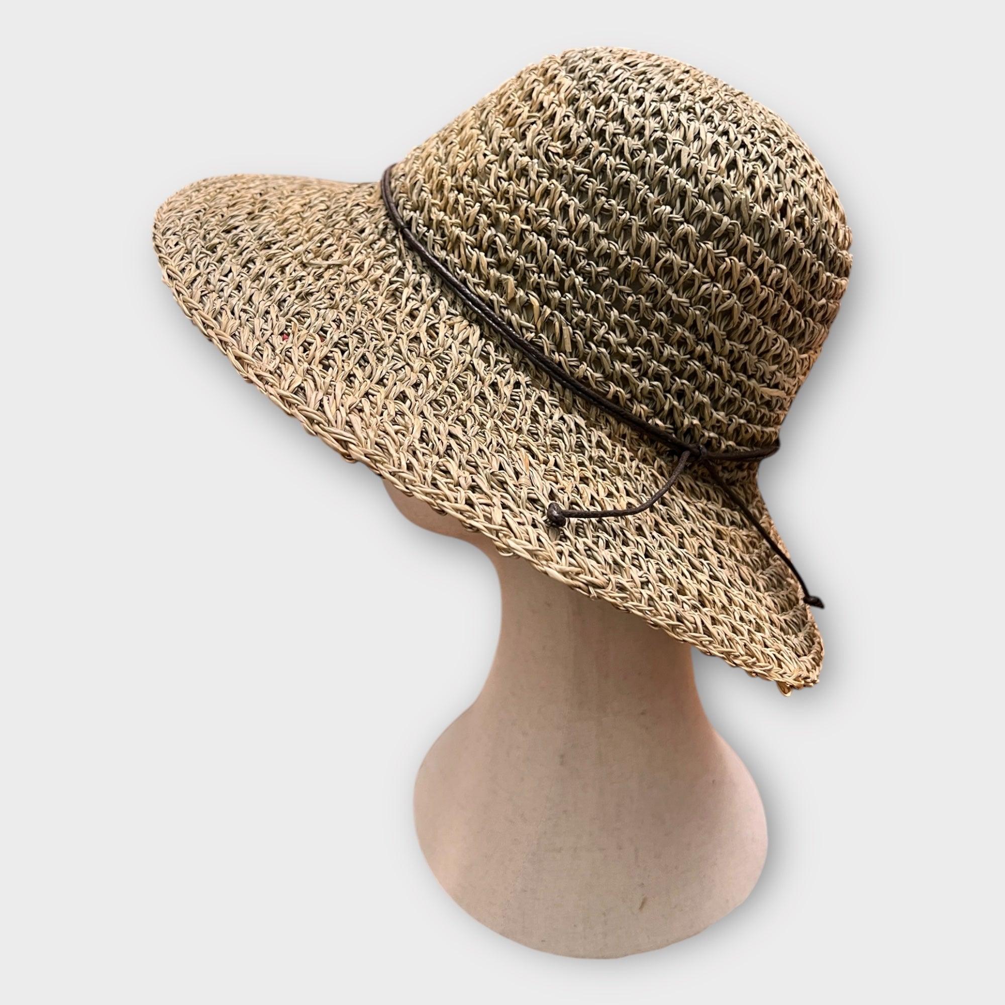 Women's Straw Hat Grass Medium Brim