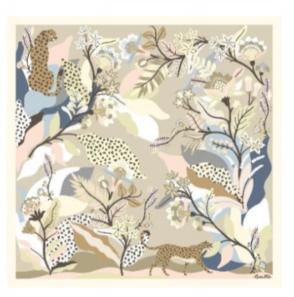 Foulard in Twill di Pura Seta Motivo Floreale e Animalier 70x70 cm - Cappelleria Bacca